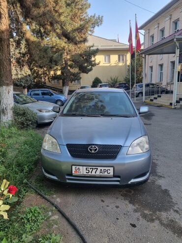 обмен на авто с доплатой: Toyota Corolla: 2003 г., 1.6 л, Механика, Бензин, Хетчбек