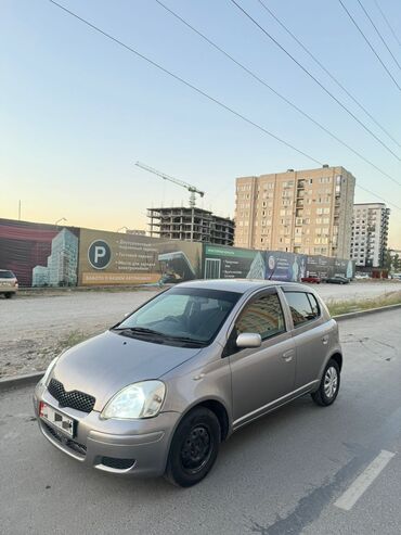 Toyota: Toyota Vitz: 2003 г., 1 л, Автомат, Газ, Хэтчбэк