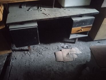 аренда стол: Стол письменный продается не дорого