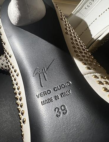 Tuflilər: YENİ Orijinal Giuseppe Zanotti qadın ayaqqabısı – 39 ölçü, natural — 5