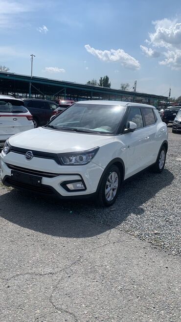машина в караколе: 🚗 SsangYong Tivoli 2018— Отличное состояние! Продается компактный