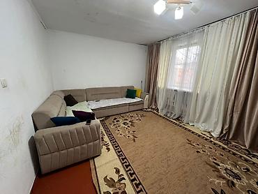 Продажа домов: Полдома, 75 м², 3 комнаты, Собственник, Старый ремонт at lalafo.kg — 9 Продажа домов: Полдома, 75 м², 3 комнаты, Собственник, Старый ремонт — 9