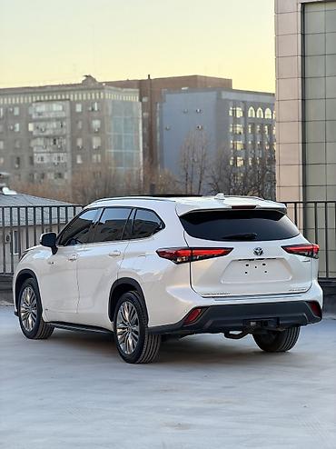 Toyota: Toyota Highlander: 2020 г., 2.5 л, Автомат, Гибрид, Кроссовер — 2