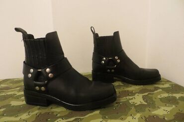 žute cipele: Boots, size - 42