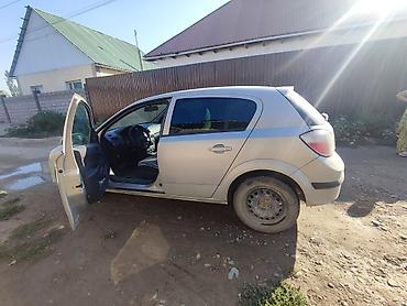 golf 4 1.9 tdi: Opel Astra: 2005 г., 1.6 л, Механика, Бензин, Хэтчбэк — 2
