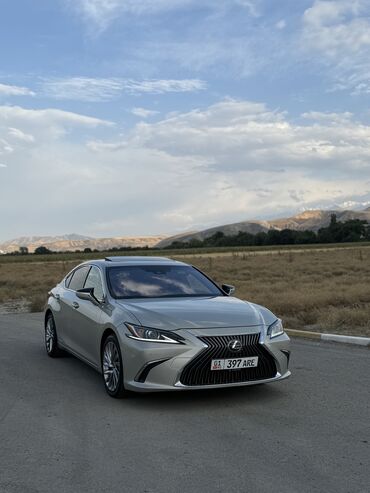 белый лексус: Lexus ES: 2019 г., 2.5 л, Вариатор, Гибрид, Седан