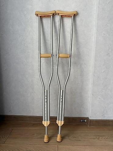 Подмышечные костыли (пара), алюминиевые, регулируемые - Материал at lalafo.kg Подмышечные костыли (пара), алюминиевые, регулируемые - Материал