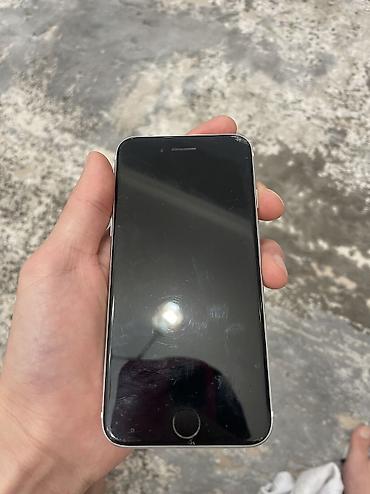 Apple iPhone: IPhone SE 2020, Б/у, 64 ГБ, Белый, Защитное стекло, 78 % — 11