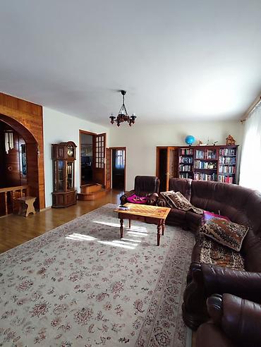 Продажа коттеджей и домов: 🏡 ПРОДАЕТСЯ 2-ЭТАЖНЫЙ ДОМ 📍 Ориентир: Ташрабат 📍 Пересечение: Ж — 7