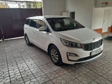 mazda минивен: Kia Carnival: 2019 г., 2.2 л, Автомат, Дизель, Минивэн