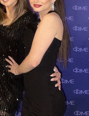 вечерние платья в баку на прокат: Cox az geyinilib,adl magazasindan alinib 280 azn s olcu.son qiymət 30