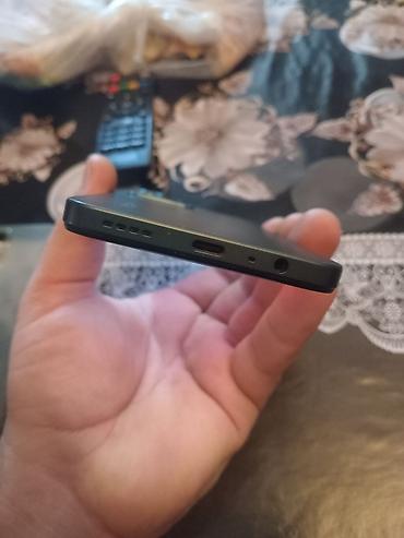 mi 15 ultra: Realme 256 GB, rəng - Yaşıl, Barmaq izi — 4