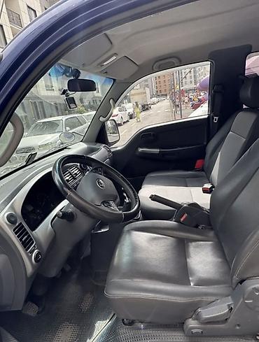 дубль: Kia BONGO: 2019 г., 2.5 л, Механика, Дизель, Пикап — 6
