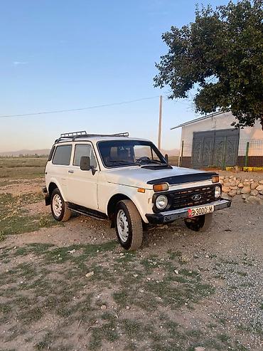 фар нива: ВАЗ (ЛАДА) 4x4 Нива: 1997 г., Внедорожник — 1