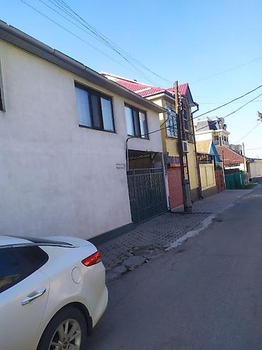 Долгосрочная аренда домов: 189 м², 7 комнат — 8