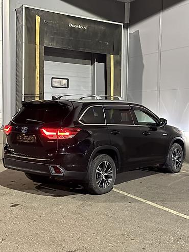 Toyota: Toyota Highlander: 2018 г., 3.5 л, Автомат, Гибрид, Кроссовер — 6