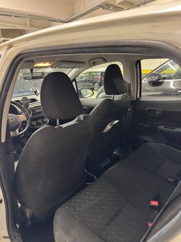 Toyota: Toyota Yaris: 1.3 l. | 2012 έ. Χάτσμπακ — 10