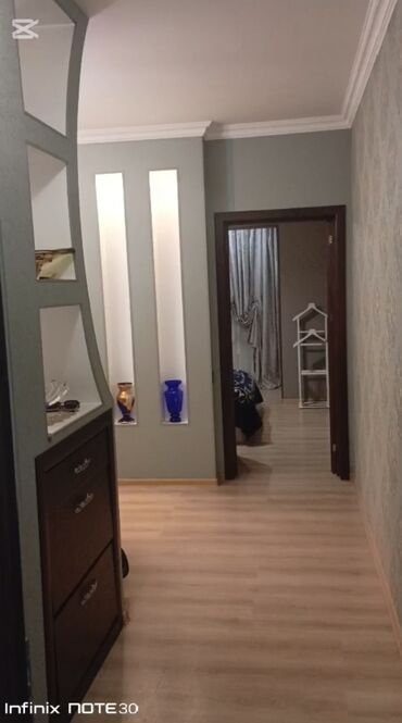 Sifarişlə rəflər: Mənzilin interyer dizaynı və hazır dekor konstruksiyaları - Zal və