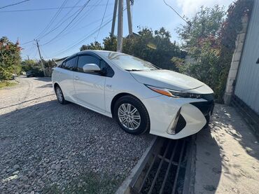 машина некса: Toyota Prius: 2018 г., 1.8 л, Вариатор, Гибрид, Хэтчбэк