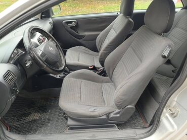 Opel: Opel Corsa: 1.2 l | 2002 г. 200000 km Hečbek na lalafo.rs — 6 Opel: Opel Corsa: 1.2 l | 2002 г. 200000 km Hečbek — 6
