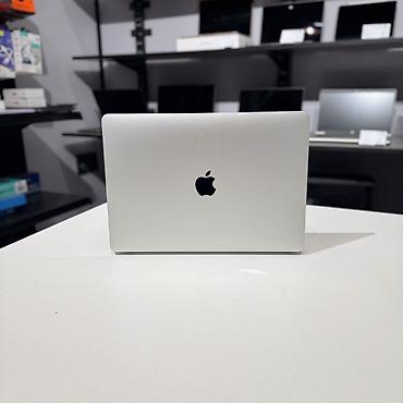Ноутбуки Apple (MacBook): Ультрабук, Б/у, Apple M1, ОЗУ, RAM: 8 ГБ, В рассрочку — 4