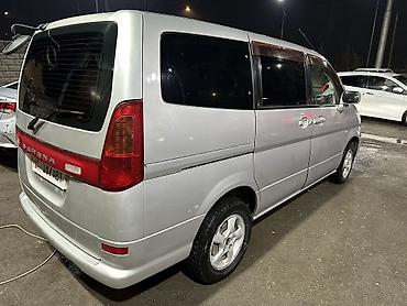 ас машина: Nissan Serena: 2000 г., 2 л, Вариатор, Бензин, Минивэн — 4