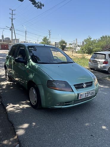 crv 2001: Chevrolet Aveo: 2004 г., 1.2 л, Механика, Бензин, Хэтчбэк — 1