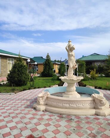 Отели и хостелы: ПРОДАЮ КОТТЕДЖ ПАРИЖ ЦО2💕 СДАЮ ТОЖЕ Гостевой дом на берегу озера