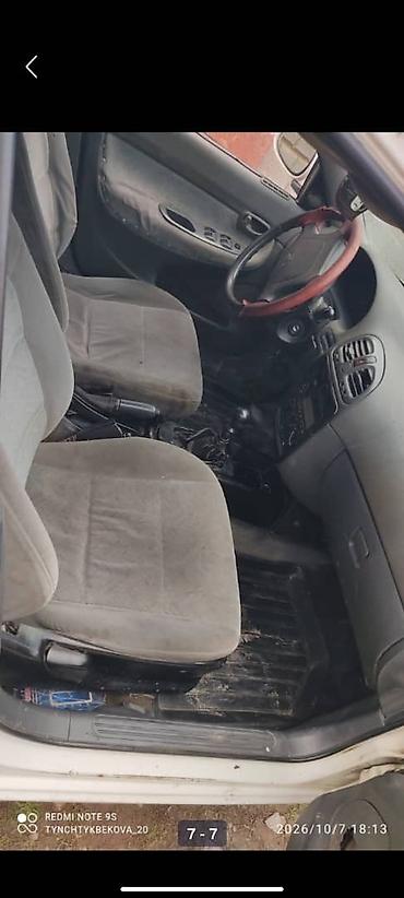Daewoo: Daewoo Nubira: 1997 г., 1.6 л, Механика, Бензин, Седан — 7