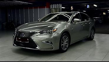 Lexus ES: 2017 г., 2.5 л, Вариатор, Гибрид, Седан