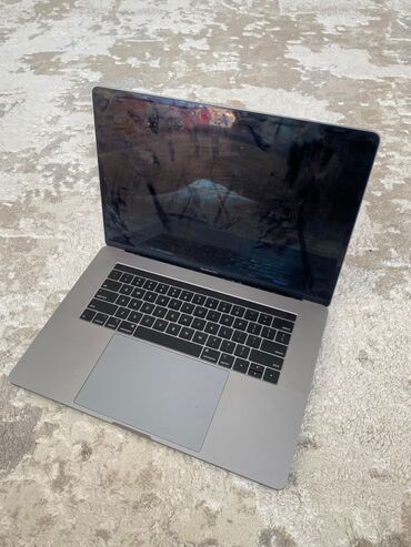 Ноутбуки: Ноутбук, Apple, 16 ГБ ОЗУ, Intel Core i7, 15.6 ", Б/у, Для работы, учебы, память SSD