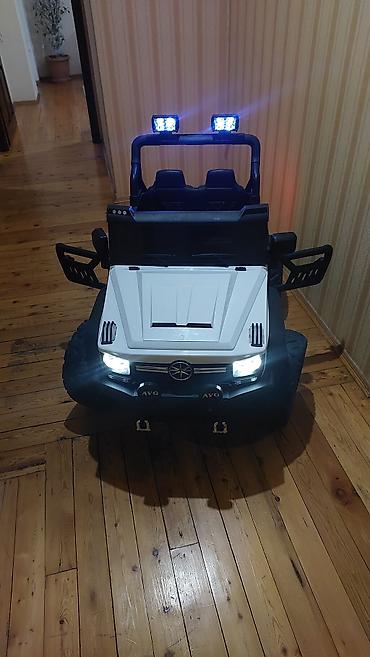 Uşaq üçün elektrik maşınları: Uşaq üçün elektrikli off-road tipli minik maşını - Korpus: ağ-qara — 3