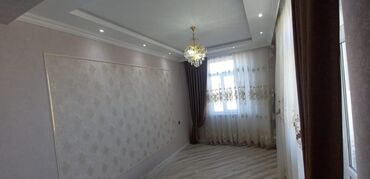 Uzunmüddətli kirayə mənzillər: Bineqedide 3 mertebeli binanın 2 ci mertebesinde 3 otaqli ev 550 — 8