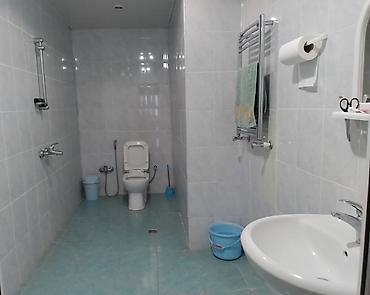 cepis satisi: Yasamal, 3 otaqlı, Yeni tikili, m. Elmlər Akademiyası, 130 kv. m — 8