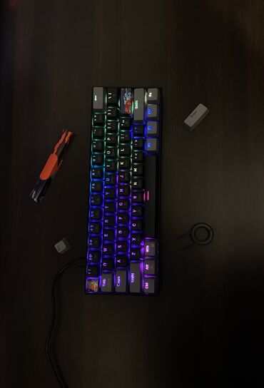 ipad keyboard: Owpkeenthy 60% keyboard blue switch