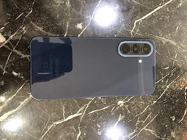 Samsung Galaxy A57, Б/у, 256 ГБ, цвет - Синий, 2 SIM