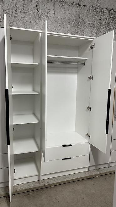 Шифоньеры, шкафы для одежды: Качество на первом месте! Прослужит вам долгие годы! Трехдверный шкаф — 14