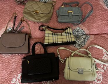 фатзорб оригинал и подделка как отличить: Сумка с короткой ручкой, Charles & Keith