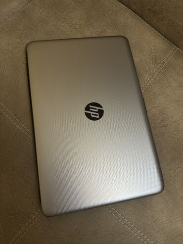 Настольные ПК и рабочие станции: Б/у HP 15.6 ", Intel Core i3, 1 ТБ