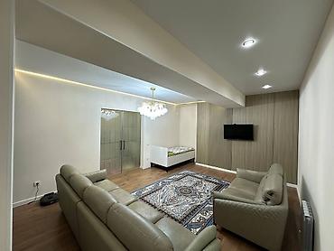 Посуточная аренда квартир: 2 комнаты, Душевая кабина, Постельное белье, Кондиционер — 6