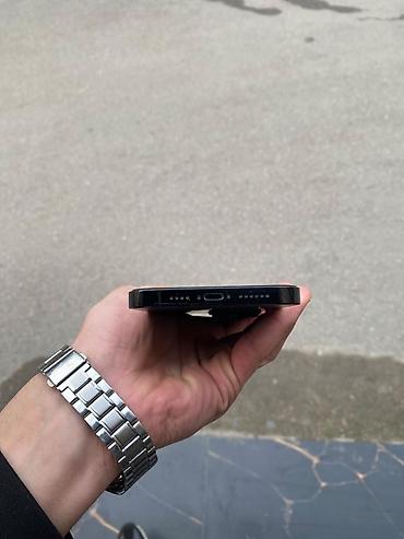 15 pro: IPhone 14 Pro Max, Qara, Face ID — 6