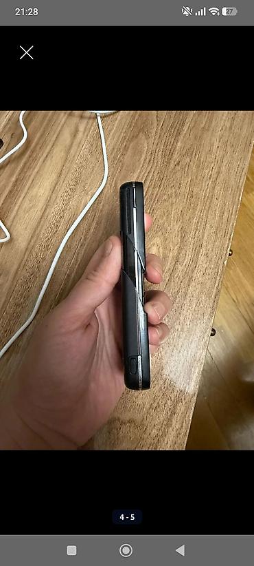 500gb hard disk: Nokia 8 Sirocco, rəng - Qara, Düyməli — 5