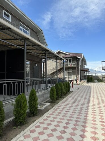 Долгосрочная аренда квартир: 3 комнаты, Собственник — 11