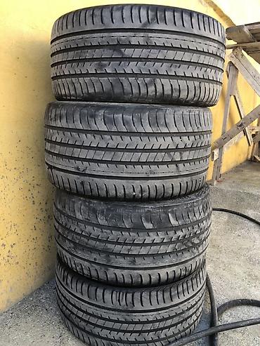 r21: Satılır: 4 ədəd yay tipli avtomobil şini - Ölçü: 235/30 R21 (şinin — 7