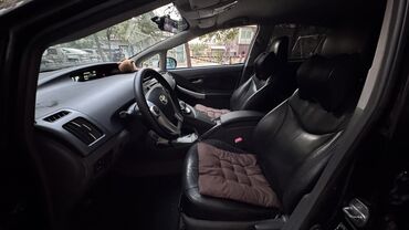 Toyota: Toyota Prius: 2010 г., 1.8 л, Вариатор, Гибрид, Хэтчбэк — 4