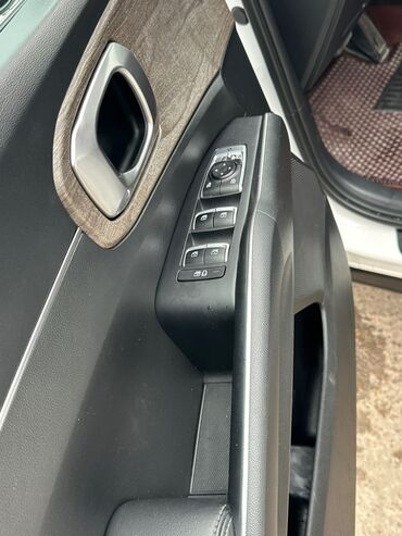 Kia: Kia Sorento: 2021 г., 2.5 л, Автомат, Бензин, Кроссовер at lalafo.kg — 22 Kia: Kia Sorento: 2021 г., 2.5 л, Автомат, Бензин, Кроссовер — 22