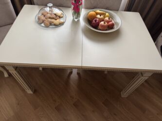 стол директора: Qonaq masası, İşlənmiş, Dördbucaq masa