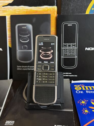 Nokia: Nokia 8 Sirocco, < 2 GB Memory Capacity, rəng - Boz, Düyməli — 8