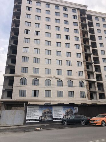 срочно продаётся 1 комнатная квартира в районе ошского рынка по улице кенсуйская: 4 комнаты, 113 м², Элитка, 9 этаж, ПСО (под самоотделку)
