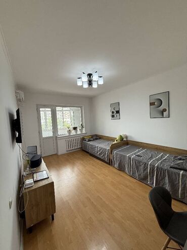 скрябина советская: 1 комната, 39 м², 105 серия, 4 этаж, Косметический ремонт